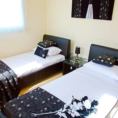 Kapparis Villa Paralimni