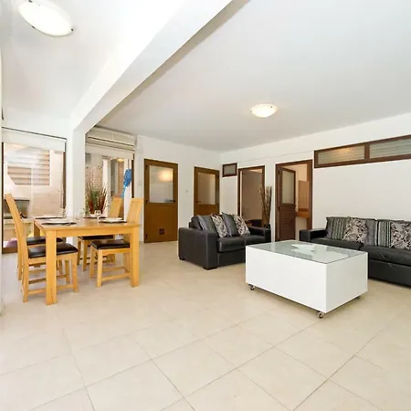 Kapparis Villa